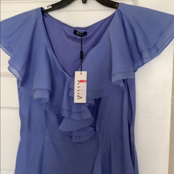 Beautiful Summer Dress - Picture 2 of 4